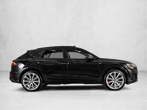 2026 Audi Q8 Prestige