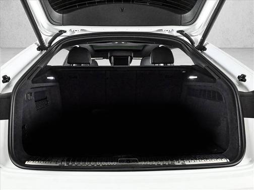 2025 Audi Q8 Prestige