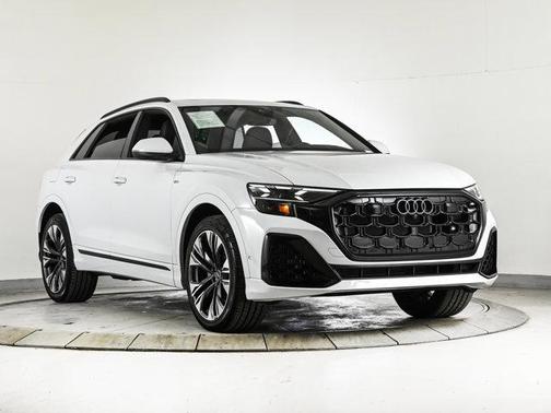 2025 Audi Q8 Prestige
