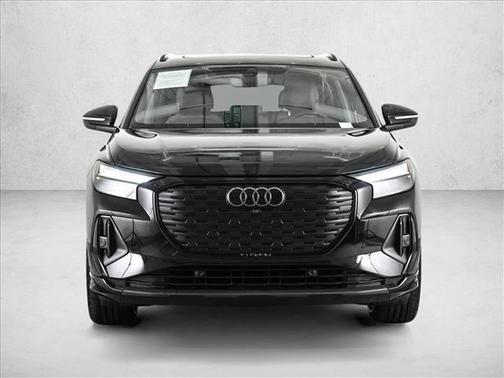 2024 Audi Q4 e-tron 55 quattro Premium