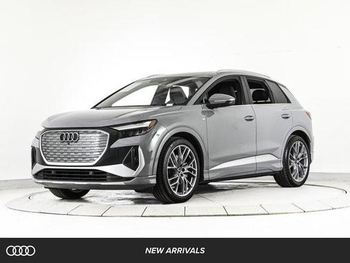 2025 Audi Q4 e-tron 55 quattro Premium