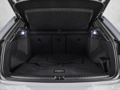 2025 Audi Q4 e-tron 55 quattro Premium