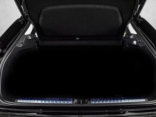 Mythos Black Metallic 2026 Audi Q3 S line