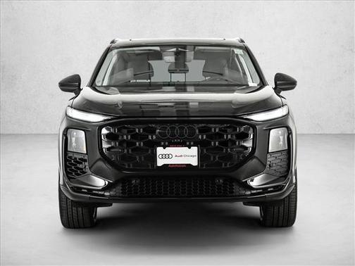Mythos Black Metallic 2026 Audi Q3 S line