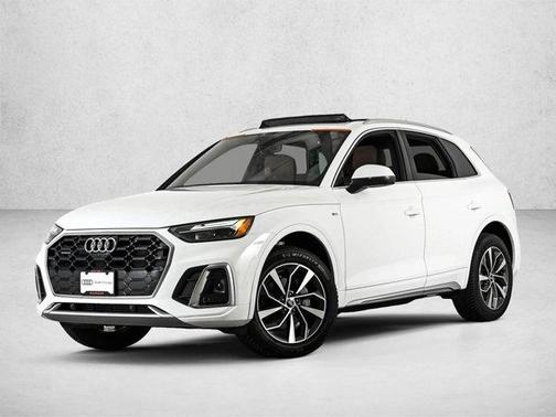 Ibis White 2023 Audi Q5 45 S line Premium Plus