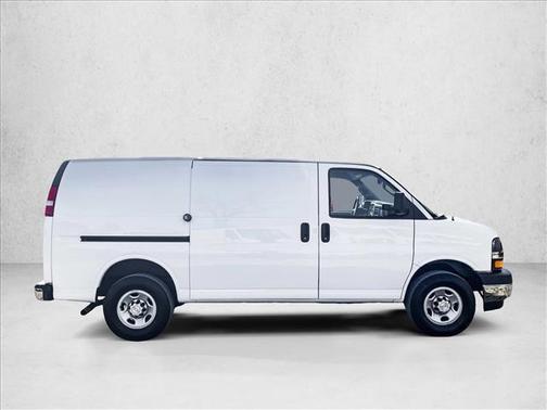 2022 Chevrolet Express 2500 Work Van