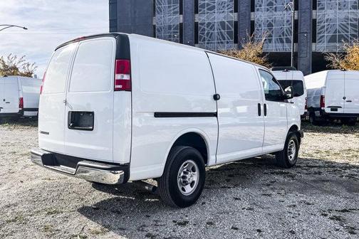 2022 Chevrolet Express 2500 Work Van