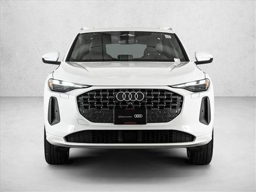 Arkona White 2025 Audi Q5 2.0T quattro Premium