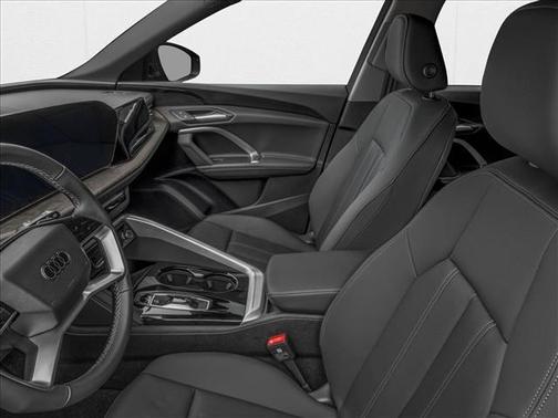 Mythos Black Metallic 2026 Audi Q5 PLUS