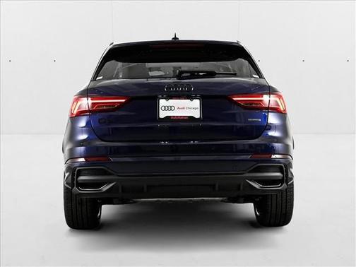 2025 Audi Q3 45 S line Premium