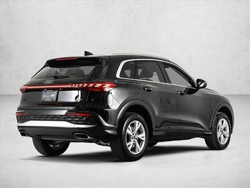 2025 Audi Q5 2.0T quattro Premium