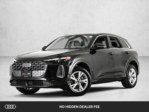 Mythos Black Metallic 2025 Audi Q5 2.0T quattro Premium