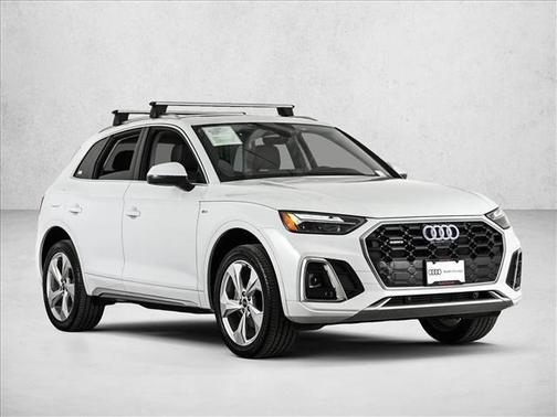2024 Audi Q5 45 S line quattro Premium