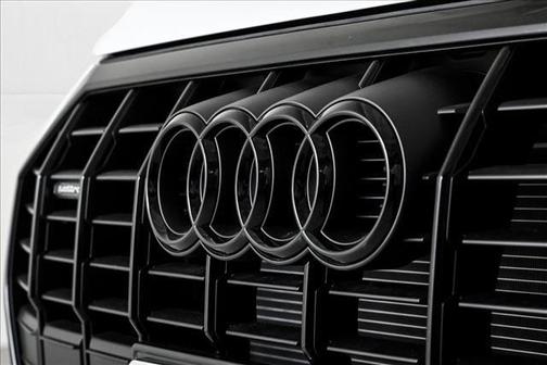 2025 Audi Q3 45 S line Premium