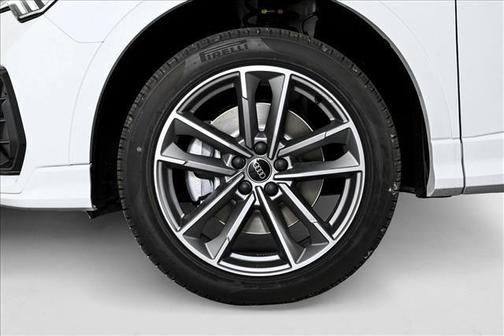 2025 Audi Q3 45 S line Premium