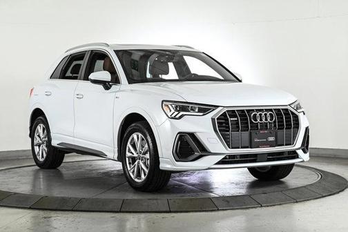 2025 Audi Q3 45 S line Premium