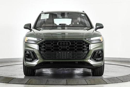2025 Audi Q5 45 S line quattro Premium