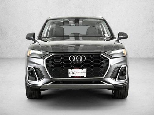 Daytona Gray Pearl Effect 2023 Audi Q5 45 S line Premium Plus