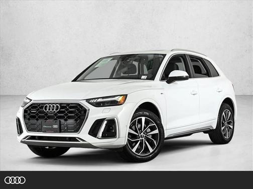 2022 Audi Q5 45 S line Prestige