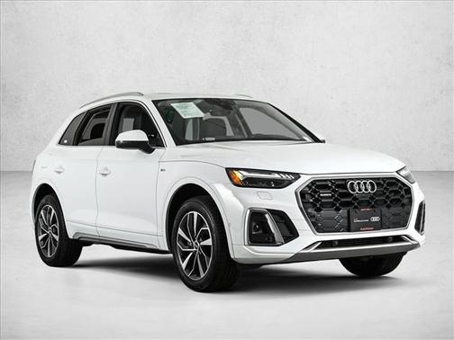2022 Audi Q5 45 S line Prestige