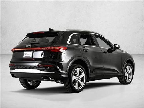 2025 Audi Q5 2.0T quattro Premium