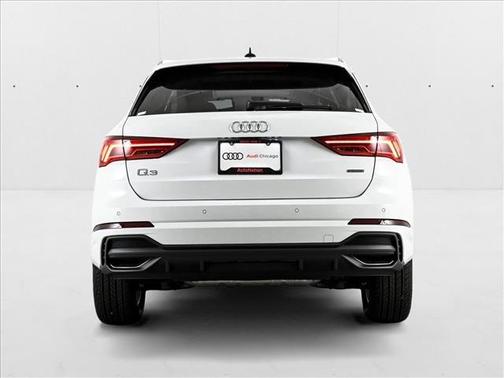 2025 Audi Q3 45 S line Premium