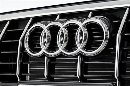 2025 Audi Q3 45 S line Premium
