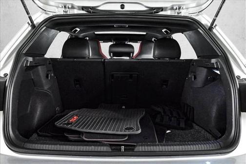 2022 Volkswagen Golf GTI 2.0T Autobahn