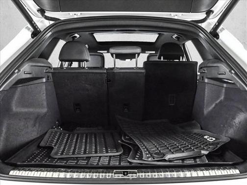 2023 Audi Q3 45 S line Premium Plus