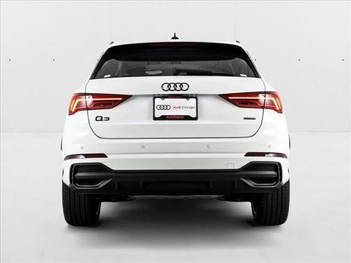 2025 Audi Q3 45 S line Premium