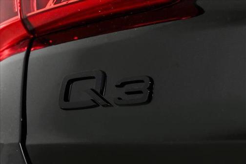 2025 Audi Q3 45 S line Premium