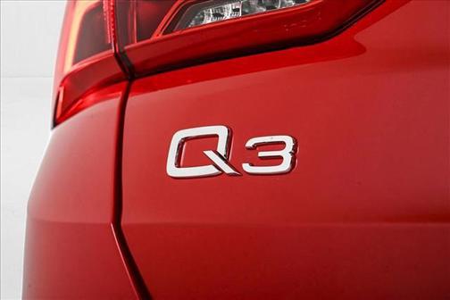 2025 Audi Q3 45 S line Premium
