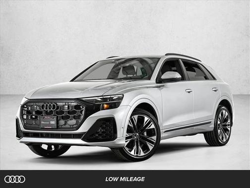 2025 Audi Q8 Premium Plus