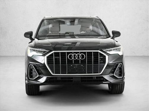 2025 Audi Q3 45 S line Premium