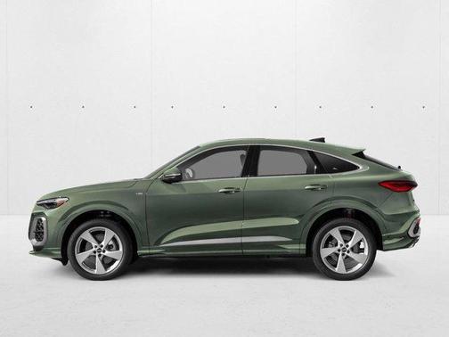 Green Metallic 2026 Audi Q5 Sportback PRESTIGE