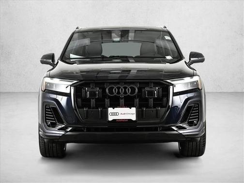 Blue Metallic 2026 Audi Q7 PLUS