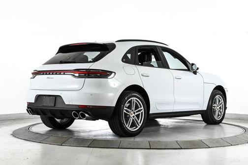 2021 Porsche Macan Base