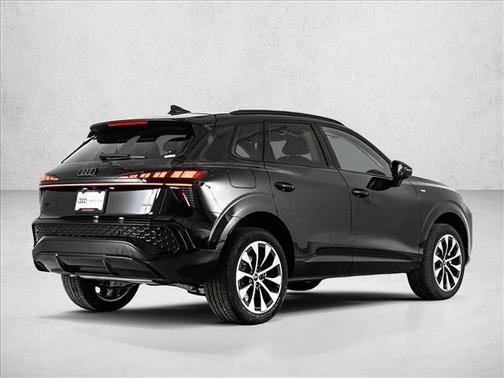 Mythos Black Metallic 2026 Audi Q3 S line