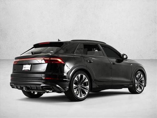 2026 Audi Q8 Premium Plus
