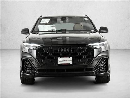 Mythos Black Metallic 2026 Audi Q8 Prestige