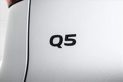 2025 Audi Q5 2.0T quattro Premium