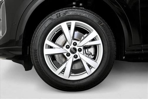 2025 Audi Q5 2.0T quattro Premium
