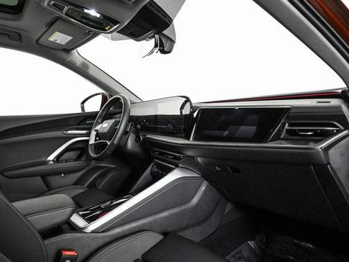 Grenadier Red Metallic 2025 Audi Q5 2.0T quattro Premium