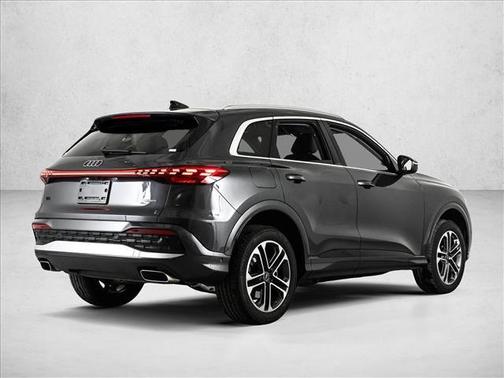 2025 Audi Q5 2.0T quattro Premium