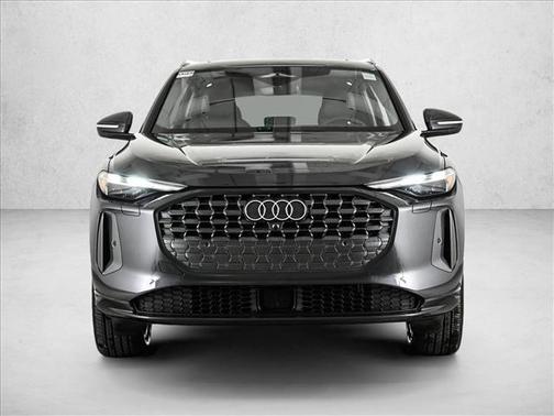 2025 Audi Q5 2.0T quattro Premium