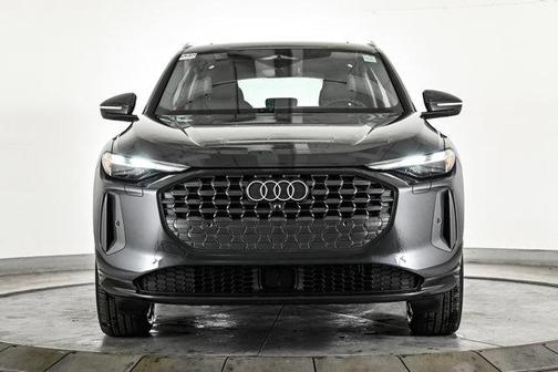 2025 Audi Q5 2.0T quattro Premium