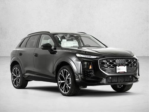 Mythos Black Metallic 2026 Audi Q3 S line