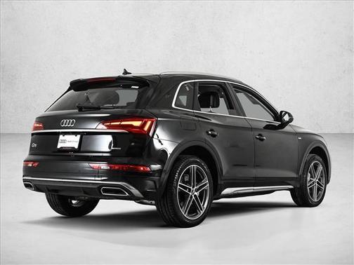 2021 Audi Q5 e 55 Premium