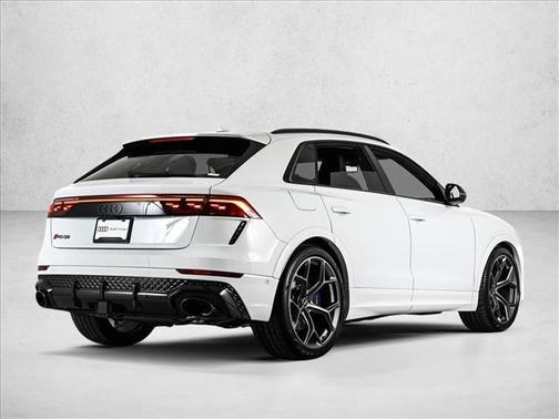 2026 Audi RS Q8 performance
