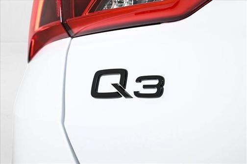 2025 Audi Q3 45 S line Premium